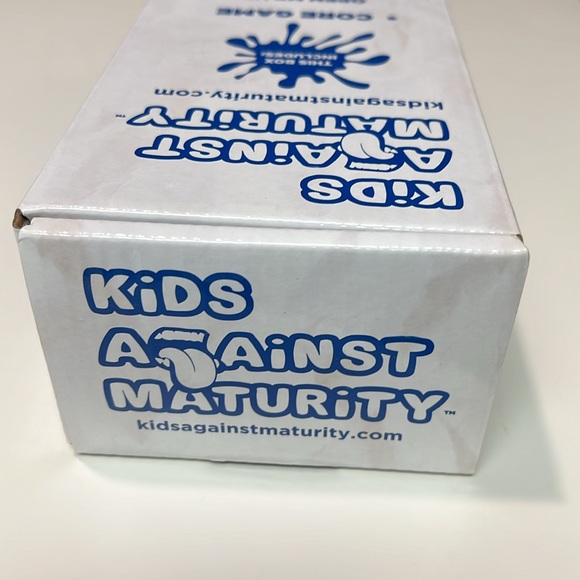 Kids Against Maturity core game - Picture 16 of 16